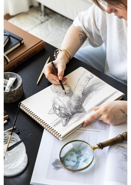 A4 Siyah Kraft Kapak 60 Yaprak 140 Gr. Perforajlı Eskiz Defteri - Sketch Book