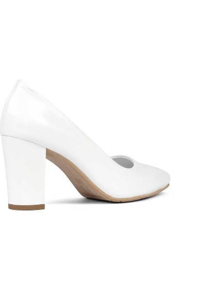 Kadın Beyaz Topuklu Deri Klasik Ayakkabı indirimleri