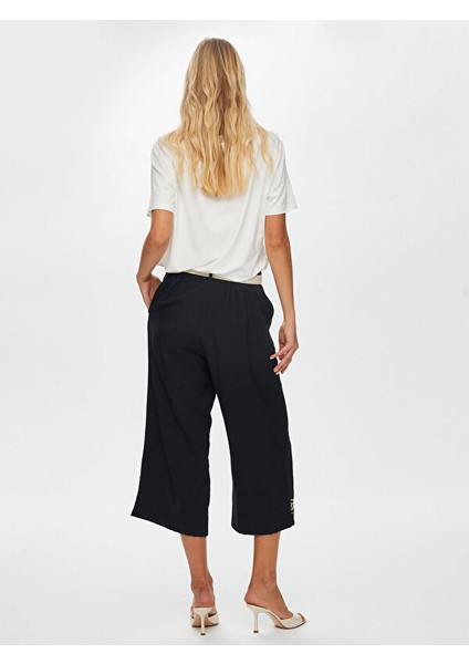 Paçası Kordone Nakış Detaylı Wideleg Fit Caprı S25CPR008 modelleri