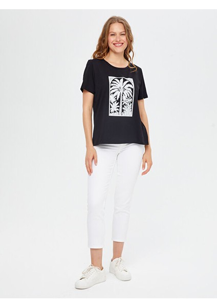 Resort Önü Palmiye Baskılı Yuvarlak Yaka T-Shirt S25TSH115