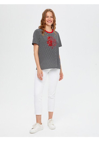 Resort Boncuk Nakış Detaylı Kontrast Ribanalı Çizgili T-Shirt S25TSH114