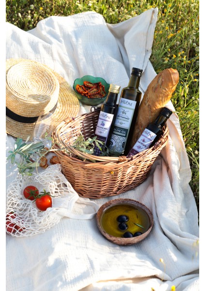 Limited 100% Nar Ekşisi (250 Ml.) & Katkısız Balzamik Sirke (250 Ml.) & Zeytinyağı (500ML.) Set