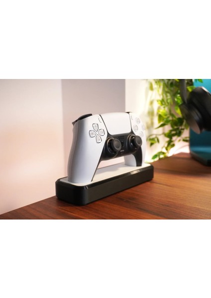 🎮 Tekli Oyun Kolu Standı – PS5, Xbox, Nintendo Switch Uyumlu | 3D Baskı PLA | Minimal & Şık Masaüstü Organizer | Dekoratif Stand fiyatları