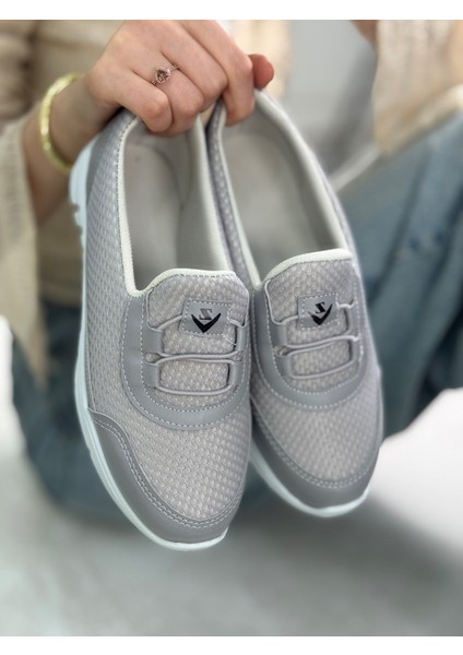Günlük Kadın Spor Ayakkabı Lastik Bağcık Fileli Hava Alabilen Rahat Kaymaz Taban Sneaker 3005