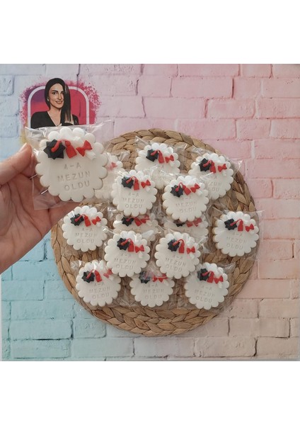 Mezuniyet Törenlerine Özel Kep ve Diploma Figürlü Butik Kurabiye - 20 Adet modelleri