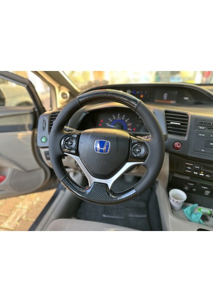 Honda Civic Fb7 Araca Özel Dikmeli Direksiyon Kılıfı (Kristal Karbon Soft Nokta Krem Ip) modelleri