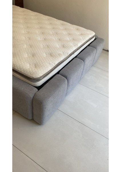 Most Oktagon Bazalı Karyola 22 Gri Bukle Kumaş Işbir Kuştüyü Sünger 160 x 200 Yatak Için(Kurulum Dahil)