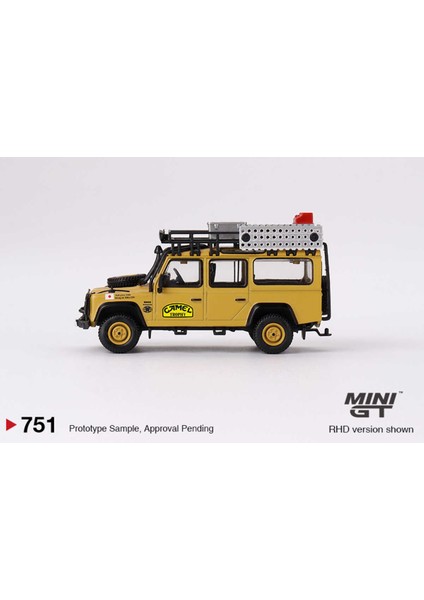 1/64 Land Rover Defender 110 1989 Camel Trophy Amazon Team Japan MGT00751