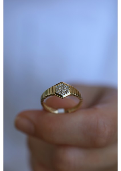 14 Ayar Altın Altıgen Şekilli Taşlı Yüzük fırsatları