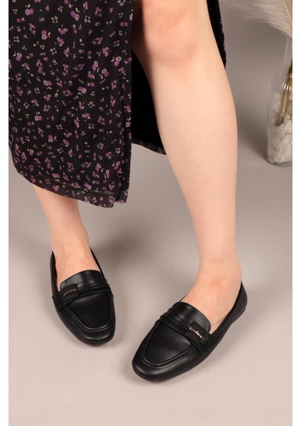 Riva Kare Tokalı Loafer Siyah indirimleri