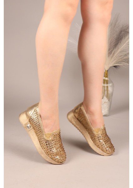 Joyra Lazerli Taşlı Bağcıksız Sneakers Gold