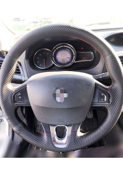 Dikişli Direksiyon Kılıfı Karbon Deri Kırmızı Dikişli Reno Fluence Için