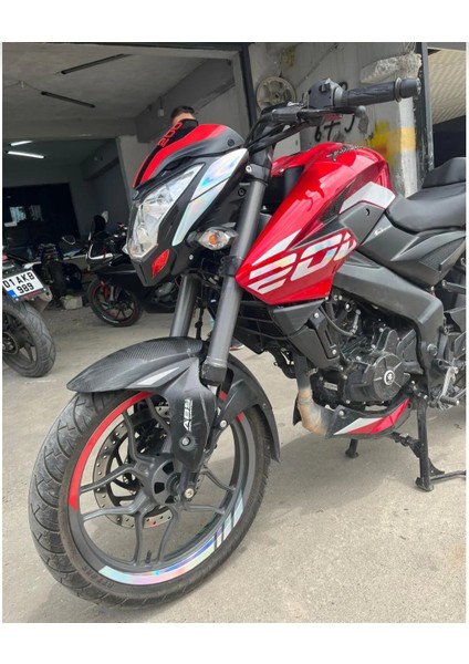 Bajaj Pulsar Ns 200 Depo Üzeri Iki Taraflı Holoğram Yazı