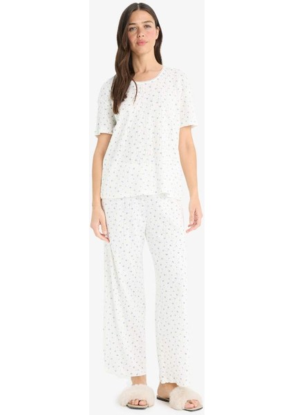 Yeni Sezon Regular Fit Pijama Takım Kısa Kollu Pijama Üstü Esnek Belli Uzun Pijama Altı-Fall In Love