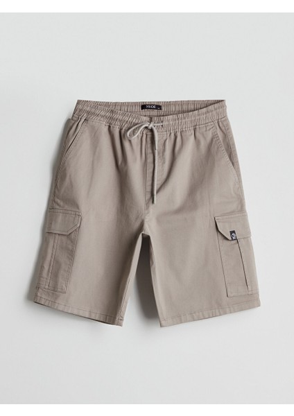 Yeni Sezon Standart Kalip Gabardin Erkek Kargo Sort - S55665Z8