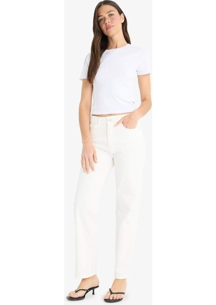 Yeni Sezon Comfort Straight Normal Bel Bilek Boy Beyaz Jean Pantolon fiyatları
