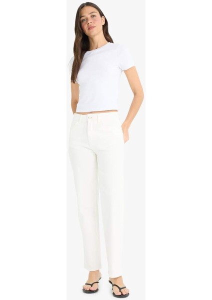 Yeni Sezon Comfort Straight Normal Bel Bilek Boy Beyaz Jean Pantolon fırsatları