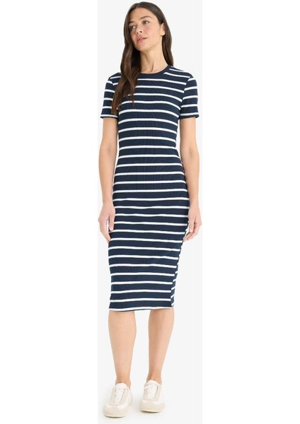 Yeni Sezon Bodycon Vücudu Saran Bisiklet Yaka Çizgili Fitilli Kaşkorse Kısa Kollu Midi Elbise