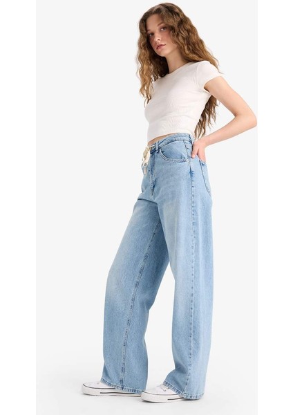 Yeni Sezon Wide Leg Bağcıklı Bel Uzun Jean Yıkamalı Pantolon fırsatları