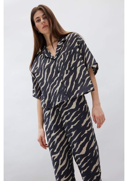 Yeni Sezon loose Fit Zebra Desenli Modal Kısa Kollu Gömlek
