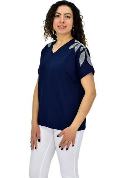 Kadın Yarım Kol V Yaka Taşlı Likralı Tişöt BGL-ST04654