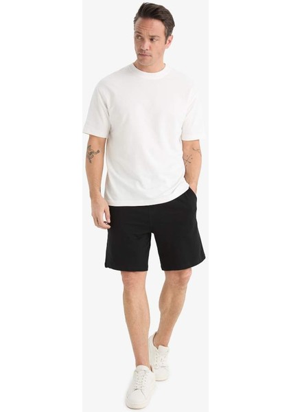 Yeni Sezon Slim Fit Dar Kesim Cepli Pamuklu Basic Düz Bermuda Şort