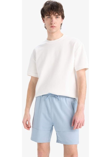 Yeni Sezon Slim Fit Dar Kesim Dar Paça Basic Düz Şort