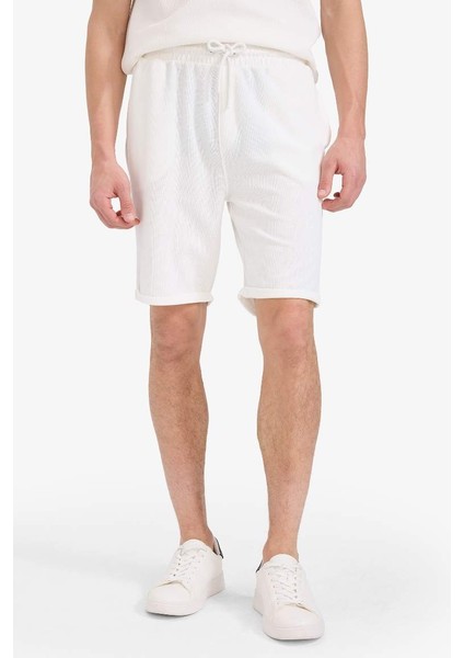 Yeni Sezon Regular Fit Dokulu Basic Düz Bermuda Şort