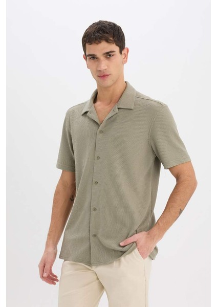 Yeni Sezon Regular Fit Polo Yaka Yazlık Kısa Kollu Gömlek modelleri