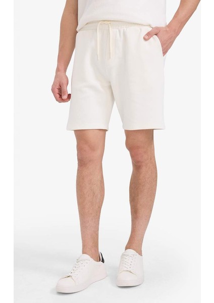 Yeni Sezon Regular Fit Basic Düz Şort
