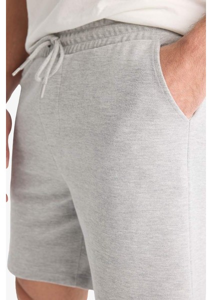 Yeni Sezon Regular Fit Basic Düz Şort