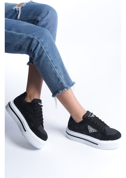 Prag Bağcıklı Ortopedik Taban Desenli Kadın Sneaker Spor Ayakkabı Bt - Siyah fiyatları