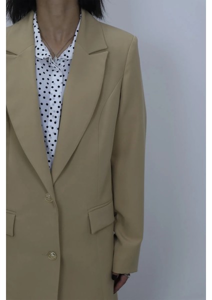 Fistan Store Kadın Camel Klasik Kesim Normal Kalıp Çift Düğme Yazlık Uzun Battal Blazer Ceket
