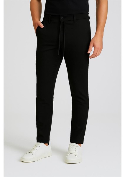 Trend Kapında Nike Kumaş Pantolon Siyah