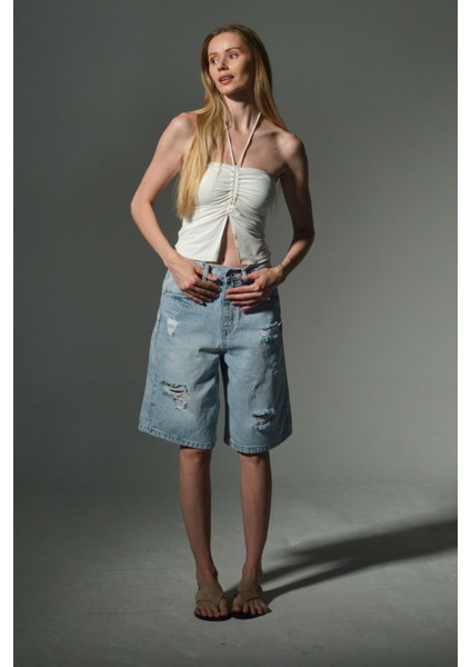 Toka Detaylı Bol Kesim Rahat Baggy Jean Kot Salaş Kadın Bermuda Diz Altı Denim Şort @casoria