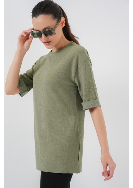 4332 Yanı Yırtmaçlı Örme Tişört - Çağla fiyatları