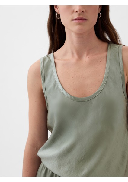 Kadın Yeşil Kolsuz Saten Bluz modelleri