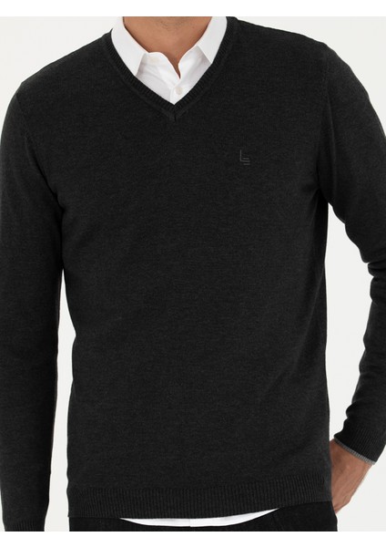 Erkek Antrasit Melanj Slim Fit V Yaka Basic Triko Kazak 50259110-VR081