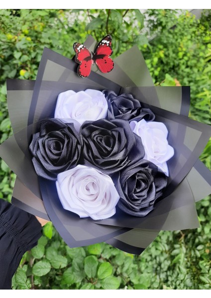 7 Li Beşiktaş Solmayan Gül Buketi Dışı Siyah