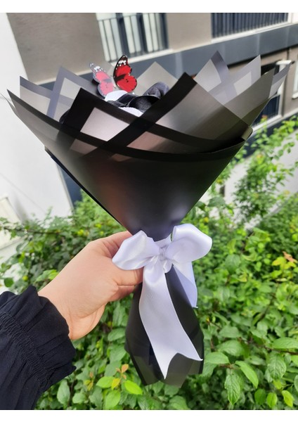 7 Li Beşiktaş Solmayan Gül Buketi Dışı Siyah fiyatları