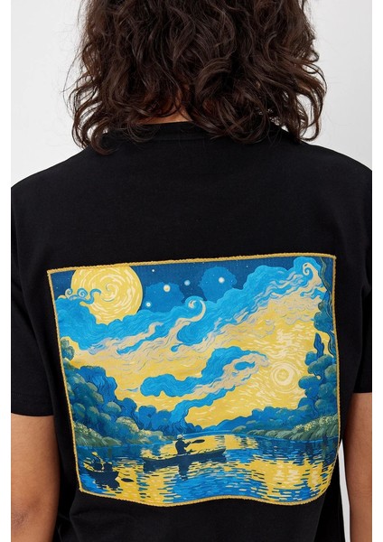 Yapay Zeka Tasarım Sırt Aplike Özel Baskılı %100 Pamuklu Penye Regular Fit T-Shirt (Vangogh) fırsatları