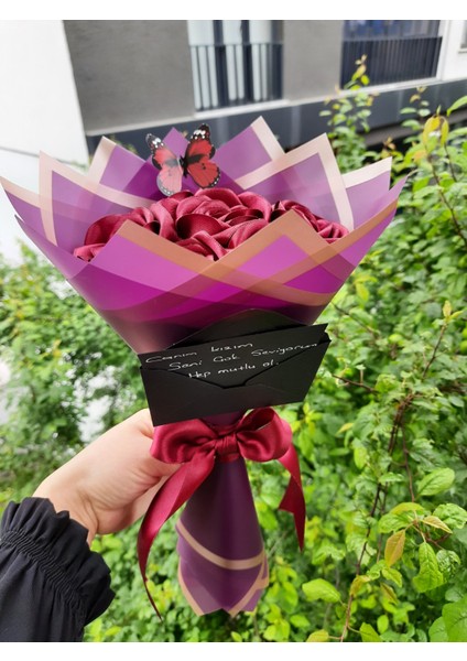 7 Li Solmayan Gül Buketi Bordo Gül Dışı Mor fiyatları