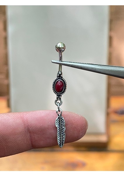 316 L Cerrahi Çelik Bordo Taşlı Yaprak Sallantılı Göbek Piercingi