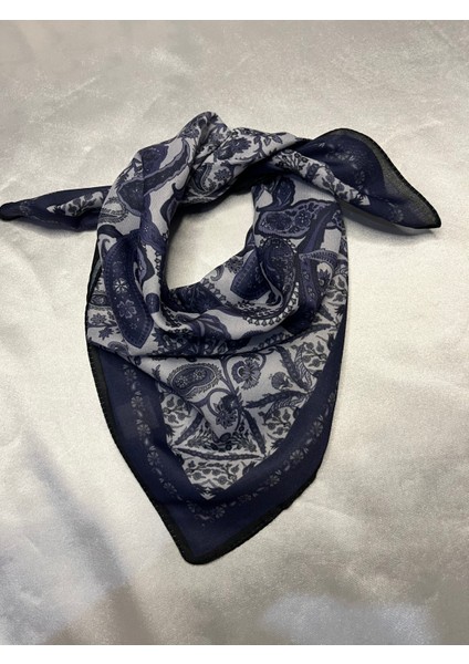 Lacivert Beyaz Desenli Soft Dokulu Kadın Fular | Şık ve Zarif Aksesuar indirimleri