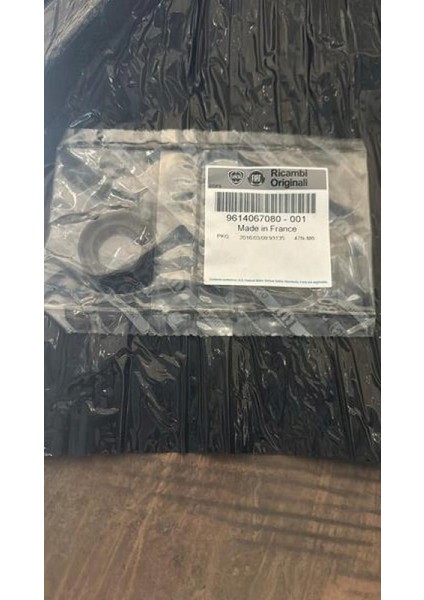 Şanzuman Ön Kapak Prizdirek Keçesi P205-P206-P207-P208-P301-P306-P307-P308-P405-P406-EXPERT-PARTNER- Berlingo-Jumpy-Xsara-C2-C3-C4-C5-Ds3-Ds4-Sucudo Be3-Be4 Sanziman 23X36X7 Dpmah