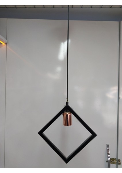 UltraNova Kare Metal Avize, Siyah, 27 cm, Şık ve Modern Dekorasyon Işığı