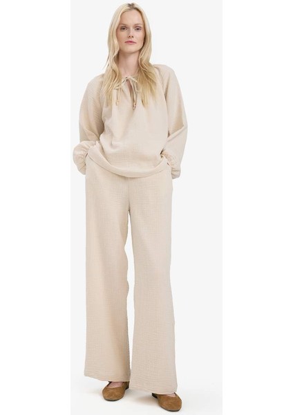Yeni Sezon oversize Geniş Kalıp Bağcıklı Yaka Müslin Uzun Kollu Bluz