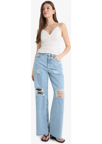 Yeni Sezon Loose Fit V Yaka Askılı Bluz fırsatları