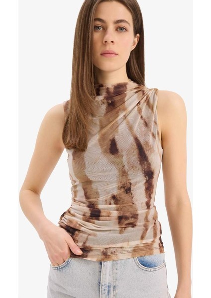 Yeni Sezon Slim Fit Dar Kesim Batik Bisiklet Yaka Tül Kolsuz Bluz fırsatları