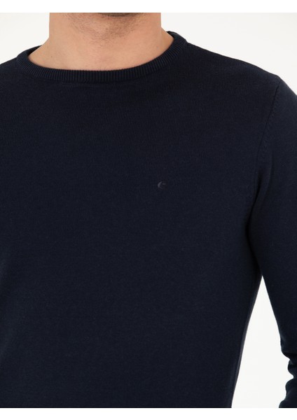 Erkek Lacivert Slim Fit Pamuk Karışımlı Bisiklet Yaka Basic Triko Kazak 50257379-VR033